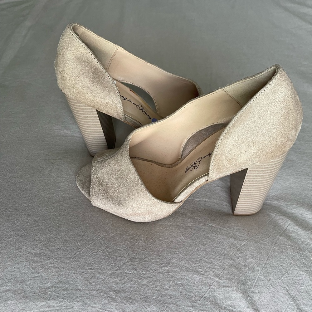 Tan Chunky Heel